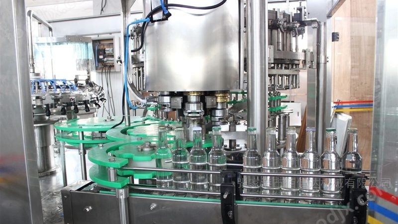 除了关注产品技术，还要考察加盟代理厂家的实力。以下指标可供参考：